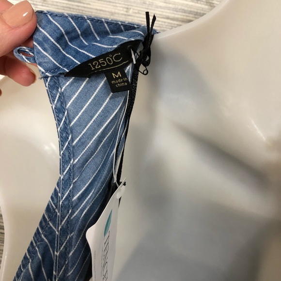 Striped Chambray Sleeveless Jumpsuit Keyhole NWT - Picture 5 of 7